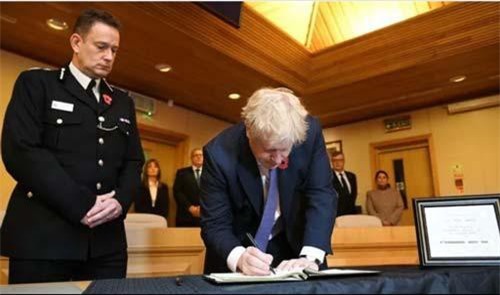 Vụ 39 thi thể trong xe container: Thủ tướng Anh quyết đưa thủ phạm ra trước pháp luật