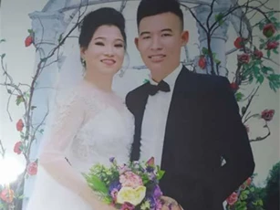 Cặp đôi cô dâu 41 tuổi, chủ rể 20 tuổi: 'Người ta đồn thổi...'