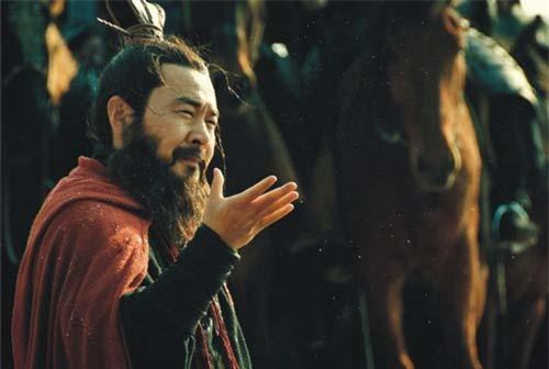Câu chuyện nhỏ về Tào Tháo trong 'Tam Quốc chí': tiện tay đánh chết tiểu thiếp chỉ vì nàng 'muốn tốt cho ông'