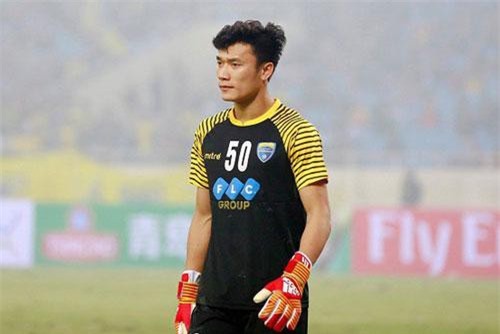 Thanh Hóa FC sẵn sàng 'giải cứu' thủ môn Bùi Tiến Dũng
