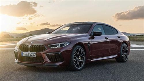 Xe sedan BMW M8 Gran Coupe động cơ mạnh ngang siêu xe