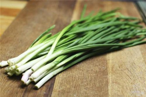 Ăn hành mỗi ngày đem lại tác dụng không ngờ cho 'lục phủ ngũ tạng'