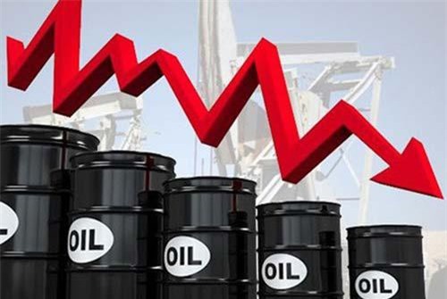 Giá xăng, dầu (31/10): Tiếp đà lao dốc