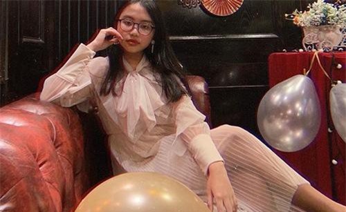 Phương Mỹ Chi dậy thì thành công ở tuổi 16