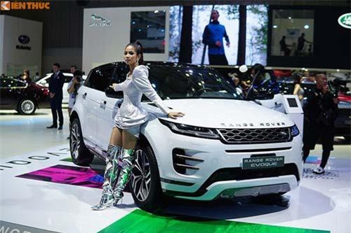 Range Rover Evoque 2019 giá từ 3,53 tỷ tại Việt Nam có gì đặc biệt?