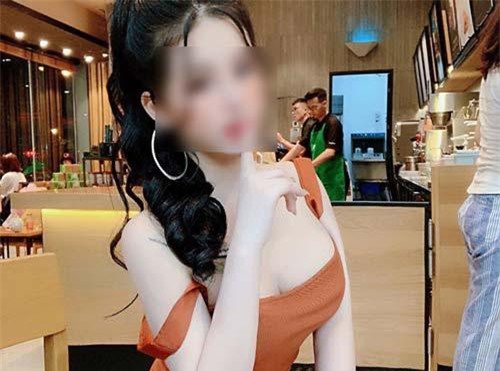 Vũ Duy Khánh bức xúc vì hot girl 17 tuổi bán hàng online tự nhận là bạn gái