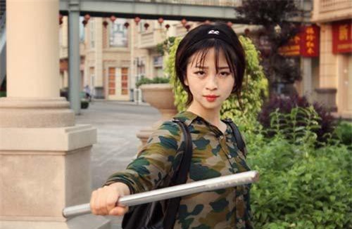 Cần chi đâu xa, Việt Nam cũng có nhiều hot girl làng võ khiến anh em tan chảy