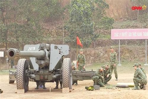 Khẩu pháo dã chiến 'thần công' được Việt Nam sử dụng vang danh sức mạnh