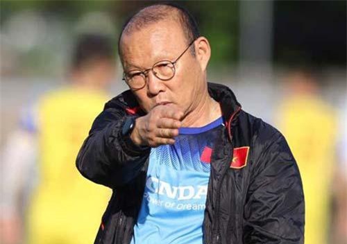 Lộ diện ứng viên tranh danh hiệu HLV xuất sắc nhất ĐNA với thầy Park