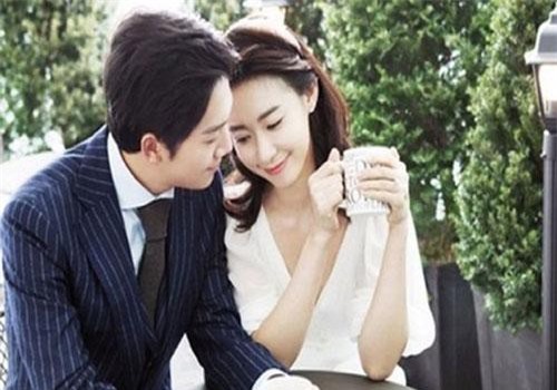 Tôi chết lặng khi đọc được tin nhắn người tình gửi cho em