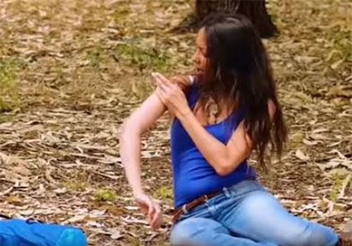 CLIP: Những mẹo vặt cắm trại sẽ giúp ích cho các cuộc thám hiểm của bạn