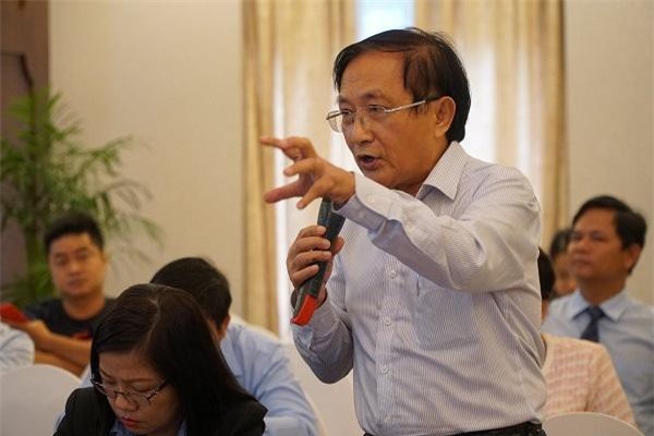 Doanh nghiệp địa ốc TP.HCM 'than' mất cơ hội vì vướng thủ tục hành chính