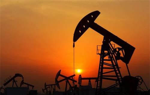 Giá xăng, dầu (2/11): Đồng loạt tăng mạnh