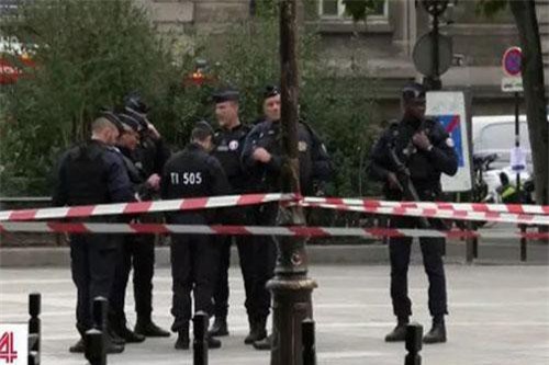 Lo ngại làn sóng IS trả đũa tại Mỹ và châu Âu