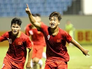 QBV Việt Nam 2008: 'Danh Trung có thể là tiền đạo chủ lực của U22 VN'