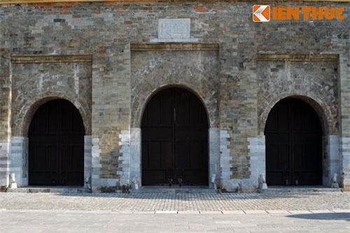 Soi từng ngóc ngách cổng thành tuyệt đẹp của Thăng Long xưa