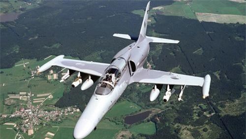 Sức mạnh đáng sợ của máy bay 'hậu duệ' L-39 phiên bản chiến đấu