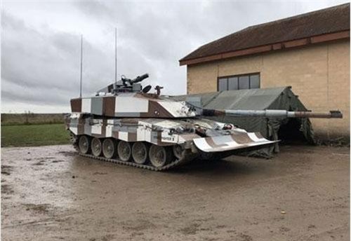 Tăng Challenger II mang tên lửa 'đặc trị' T-14 Armata