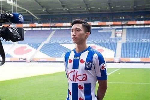 Văn Hậu vẫn chưa thể có cơ hội ra sân ở Hà Lan