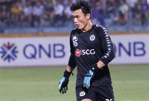 Bùi Tiến Dũng chia sẻ về tương lai ở Hà Nội FC và mục tiêu 'săn vàng' SEA Games