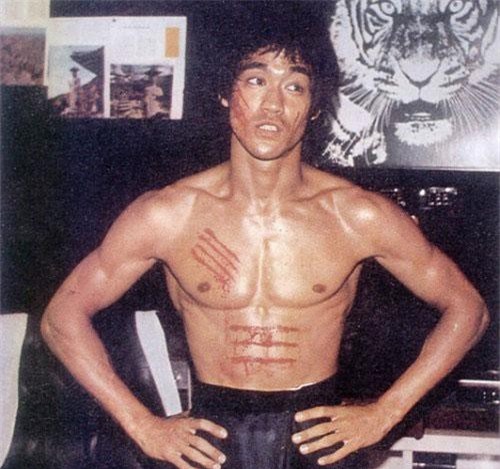 'Góc khuất' về cuộc đời huyền thoại Lý Tiểu Long