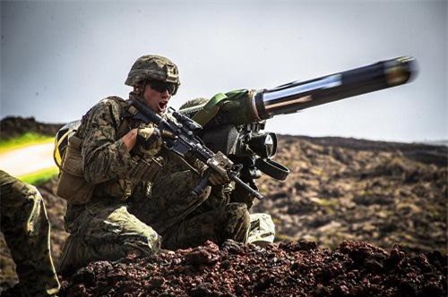 Robot bắn tên lửa chống tăng: Vũ khí của tương lai