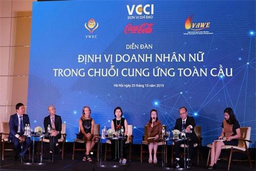 Doanh nhân nữ đóng góp vào sự phát triển chung của nền kinh tế