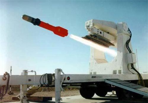 Mang Brimstone, Challenger II có phải là đối thủ của T-14?