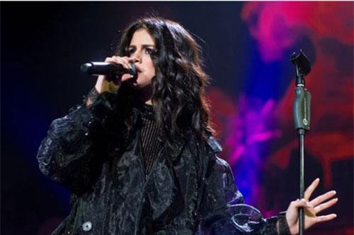 Selena Gomez xác nhận biểu diễn tại AMAs 2019