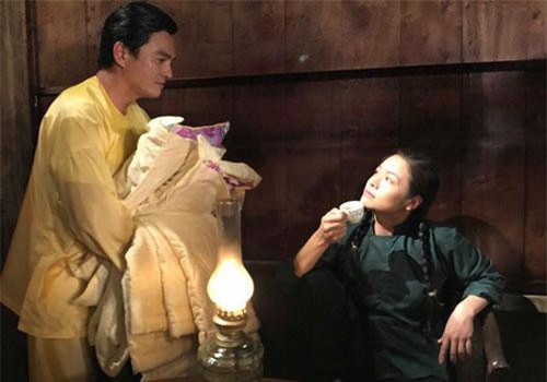 Tạo hình gây tranh cãi của dàn diễn viên 'Tiếng sét trong mưa'