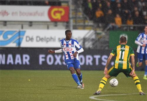 Văn Hậu ngồi dự bị, Heerenveen lọt top những đội dự Europa League