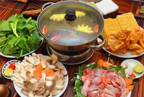 Ăn những loại rau này cùng lẩu có thể gây ngộ độc nguy hiểm