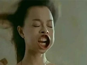 Clip: 'Chết cười' với những màn quảng cáo 'báo đạo nhất quả đất'