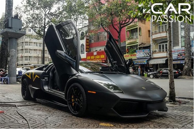 Ngắm siêu xe Lamborghini Murcielago SV tiền tỷ ở Sài Gòn