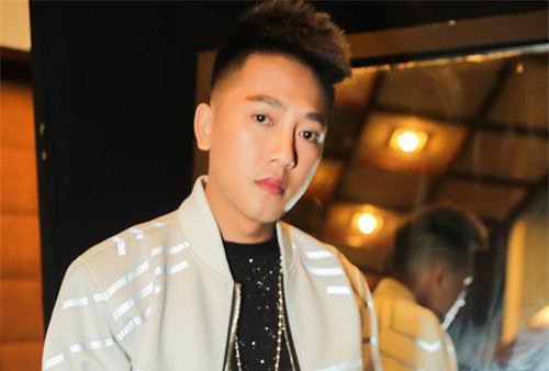 Ca sĩ hội chợ Châu Khải Phong khoe nhà hơn 10 tỷ vừa tậu