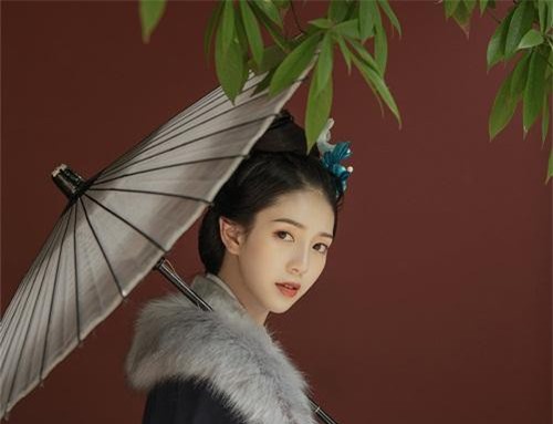 Cuộc đời của mỹ nhân được ca tụng là tài sắc song toàn, hoàn hảo nhất thời cổ đại