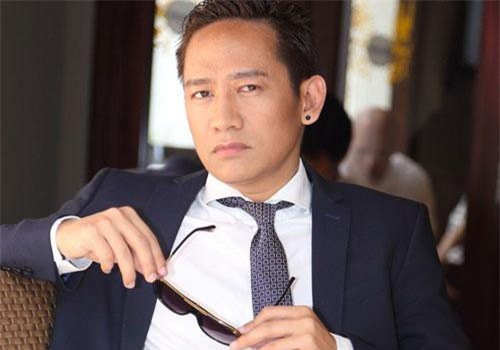 Duy Mạnh bị chỉ trích khi giới thiệu 'gái Việt Nam' với người đàn ông nước ngoài