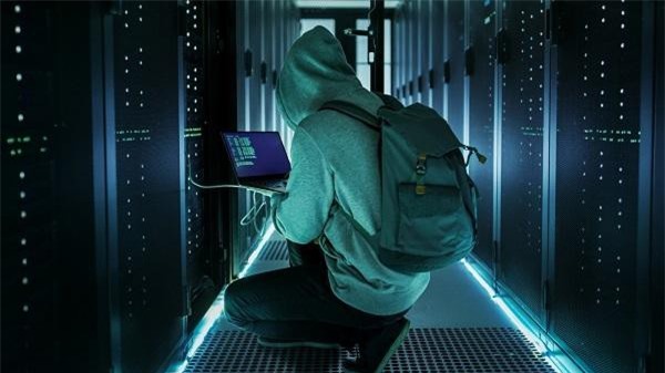 Phát hiện lỗ hổng cho phép hacker tấn công từ xa vào hệ thống mạng của doanh nghiệp