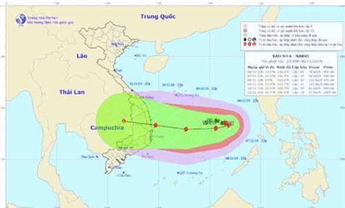 Bão số 6 giật cấp 13, hướng vào Nam Trung Bộ