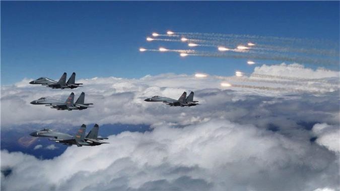 Điểm yếu chí tử đang dần lộ diện của không quân Trung Quốc - Hình 5 Diem yeu chi tu dang dan lo dien cua khong quan Trung Quoc-Hinh-5