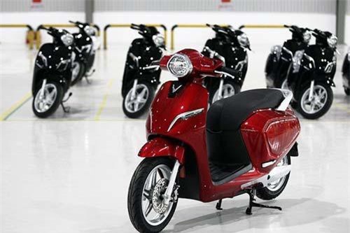 XE HOT (7/11): Giá xe máy VinFast mới nhất, cận cảnh Honda Winner X phiên bản mới