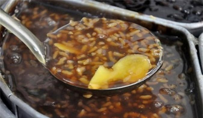 Các món chè nóng hổi cực hấp dẫn khi Hà Nội vào đông - Hình 4 Cac mon che nong hoi cuc hap dan khi Ha Noi vao dong-Hinh-4