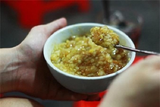 Các món chè nóng hổi cực hấp dẫn khi Hà Nội vào đông - Hình 5 Cac mon che nong hoi cuc hap dan khi Ha Noi vao dong-Hinh-5