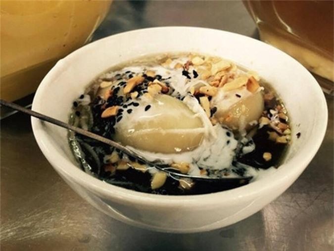 Các món chè nóng hổi cực hấp dẫn khi Hà Nội vào đông - Hình 6 Cac mon che nong hoi cuc hap dan khi Ha Noi vao dong-Hinh-6