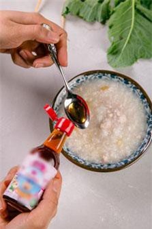 Có nên nêm gia vị vào bột ăn dặm cho trẻ dưới 1 tuổi?