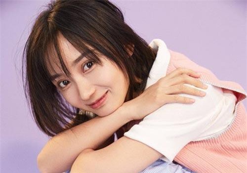 Top 4 cung Hoàng đạo quyến rũ không ai bằng, dễ dàng khiến đấng mày râu phải 'quỳ rạp' dưới chân