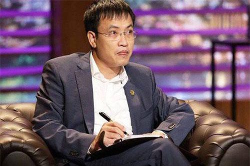 Trước khi thành công vang dội, hóa ra các Shark Việt từng làm nghề này?