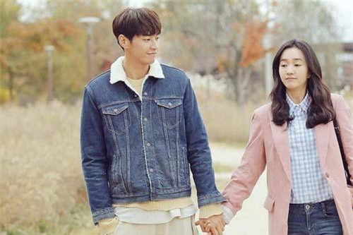 Lần đầu ra mắt, gia đình cương quyết bắt chia tay chỉ vì bạn gái đòi ngồi 'mâm trên'