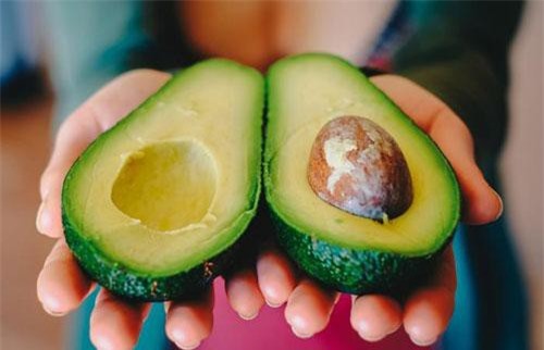 Quả bơ hỗ trợ kiểm soát béo phì và phòng bệnh tiểu đường