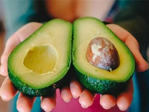 Quả bơ hỗ trợ kiểm soát béo phì và phòng bệnh tiểu đường